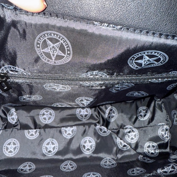 Black craft Baphomet Embossed Carryall Bag - Picture 4 of 4
